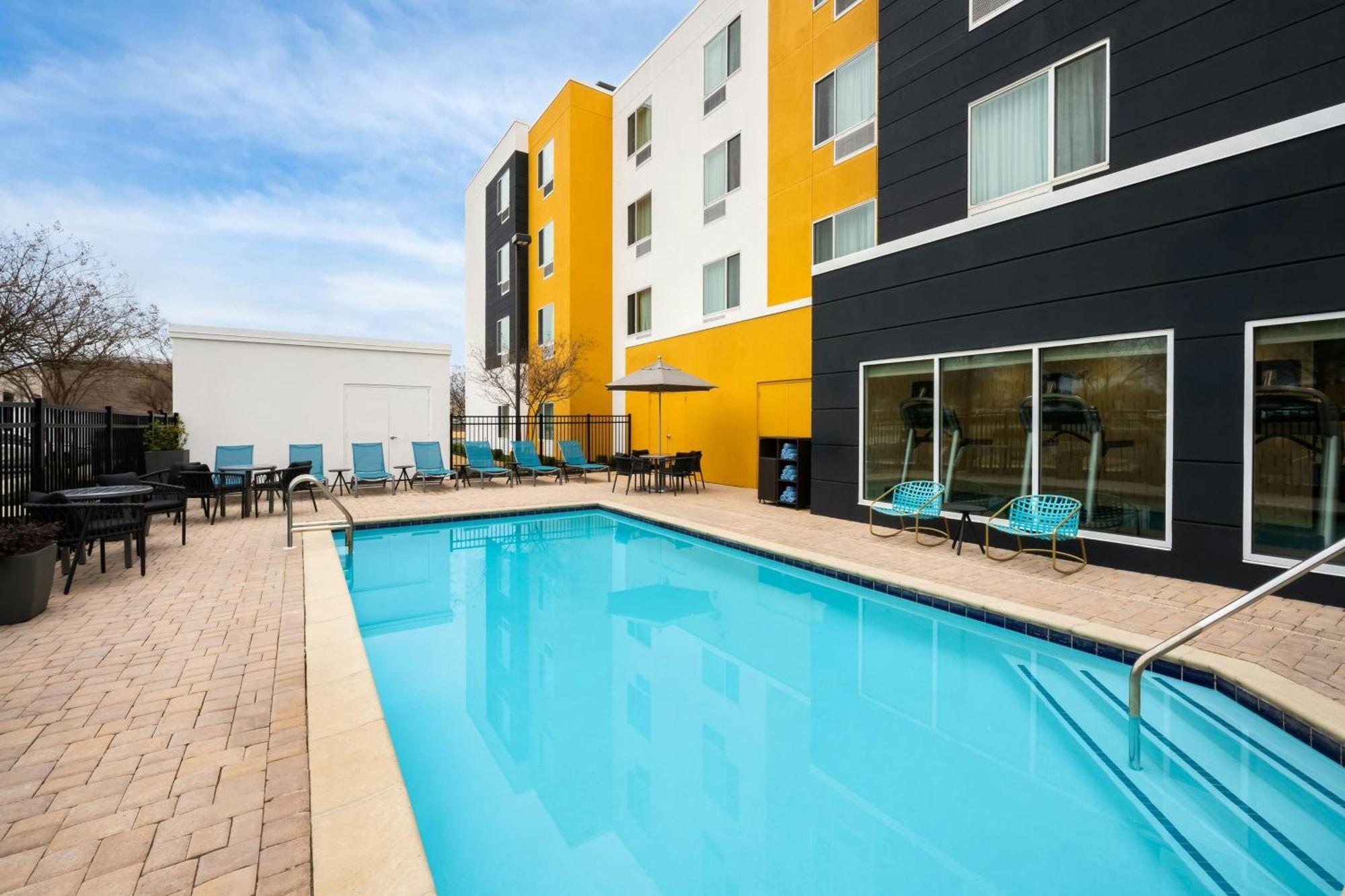 Towneplace Suites By Marriott Montgomery Eastchase Esterno foto