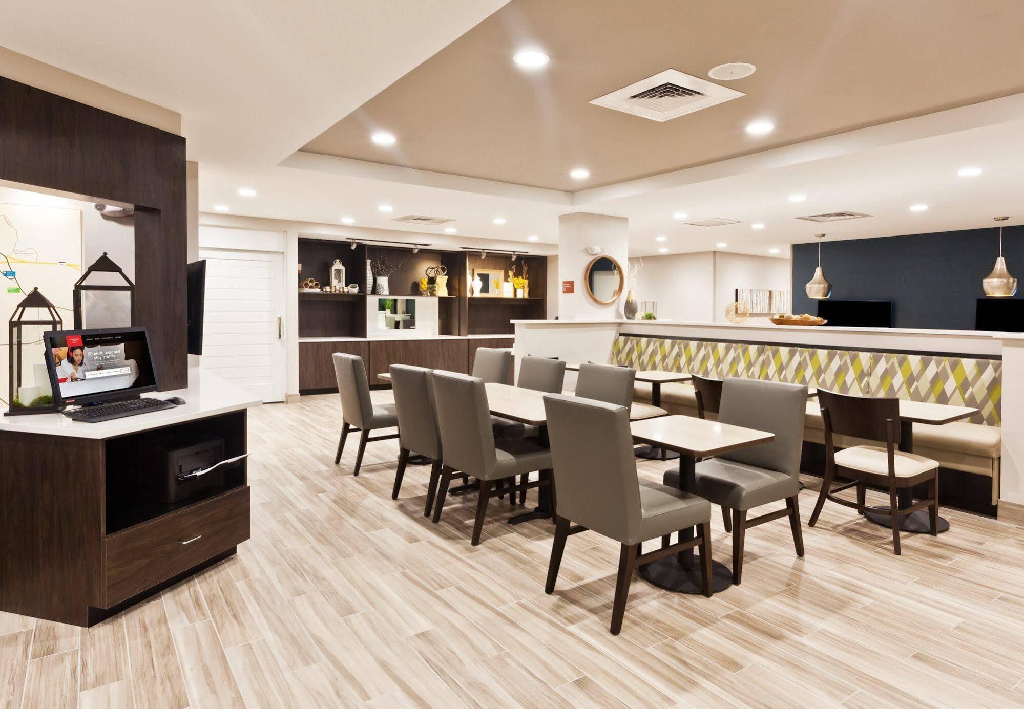 Towneplace Suites By Marriott Montgomery Eastchase Esterno foto