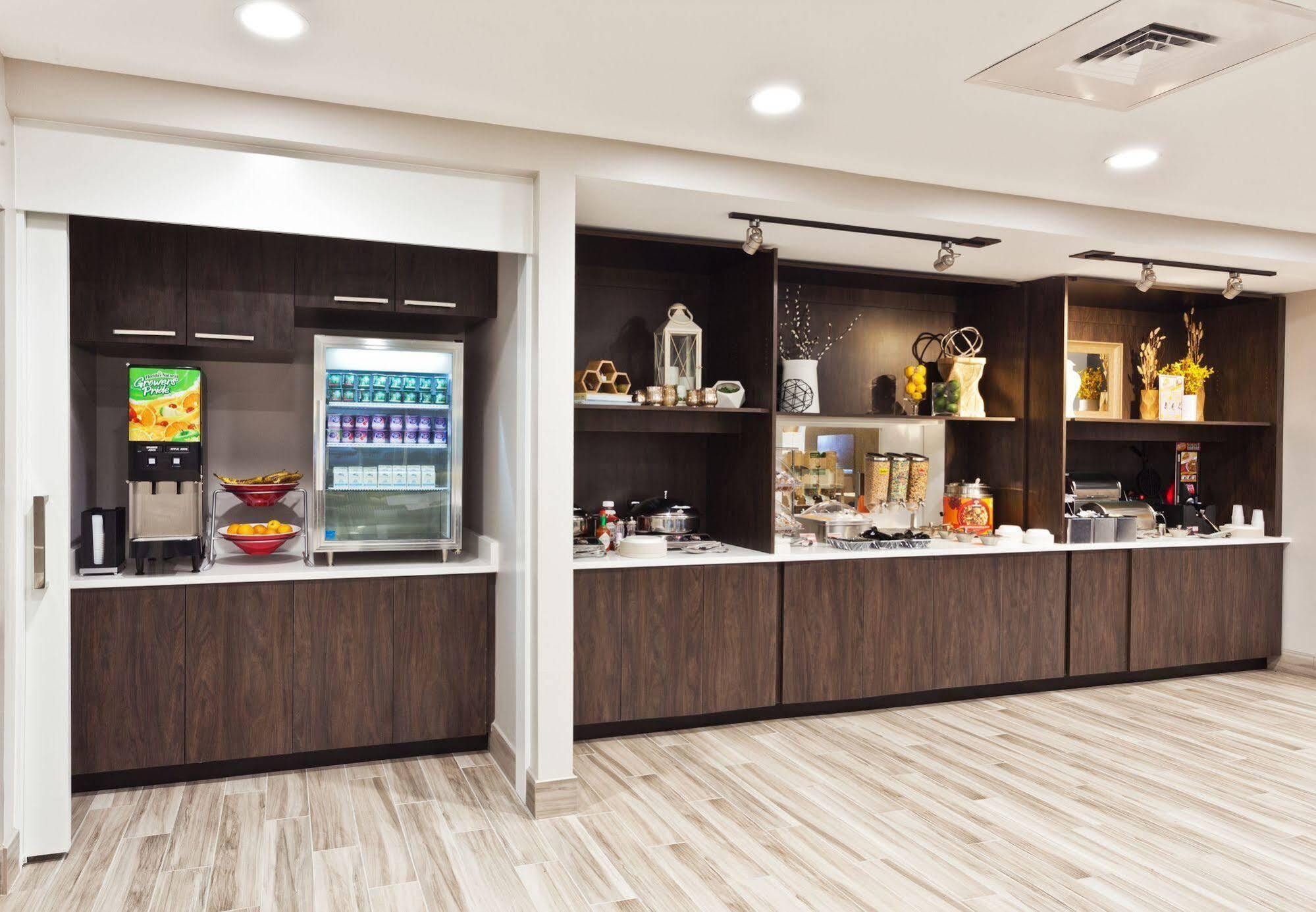 Towneplace Suites By Marriott Montgomery Eastchase Esterno foto